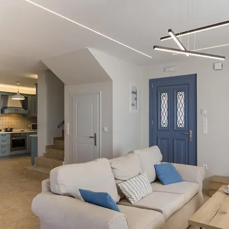 빌라 Erato - Private Pool Fársa