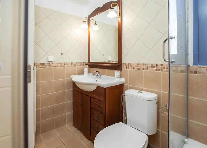 Erato - Private Pool *