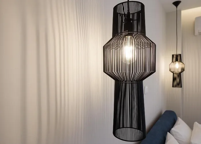 Erato - Private Pool *