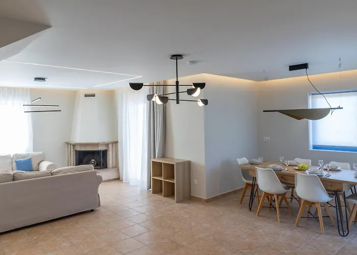 Erato - Private Pool Villa *