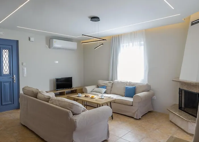 Villa Erato - Private Pool Fársa